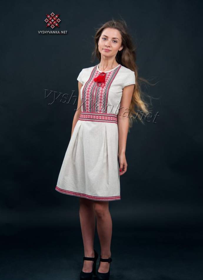 Платье с вышивкой в украинском стиле, арт. 1013