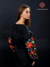 Чорна жіноча вишиванка Маки, арт. 4134