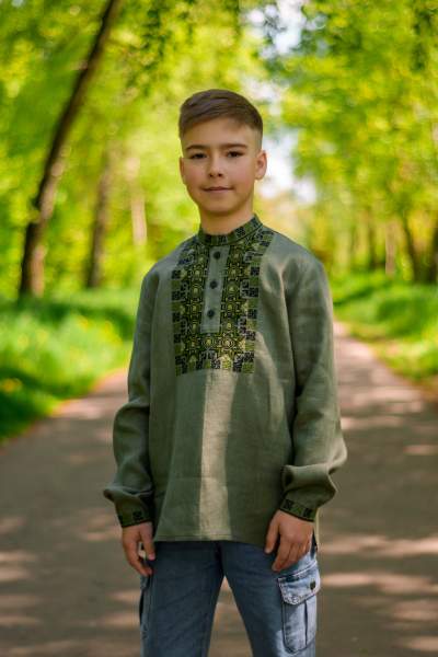 Вишита сорочка на хлопчика з планкою, арт. 4441