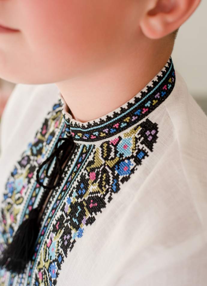 Сорочка на хлопчика "Борщівська синя", льон білий арт.4456