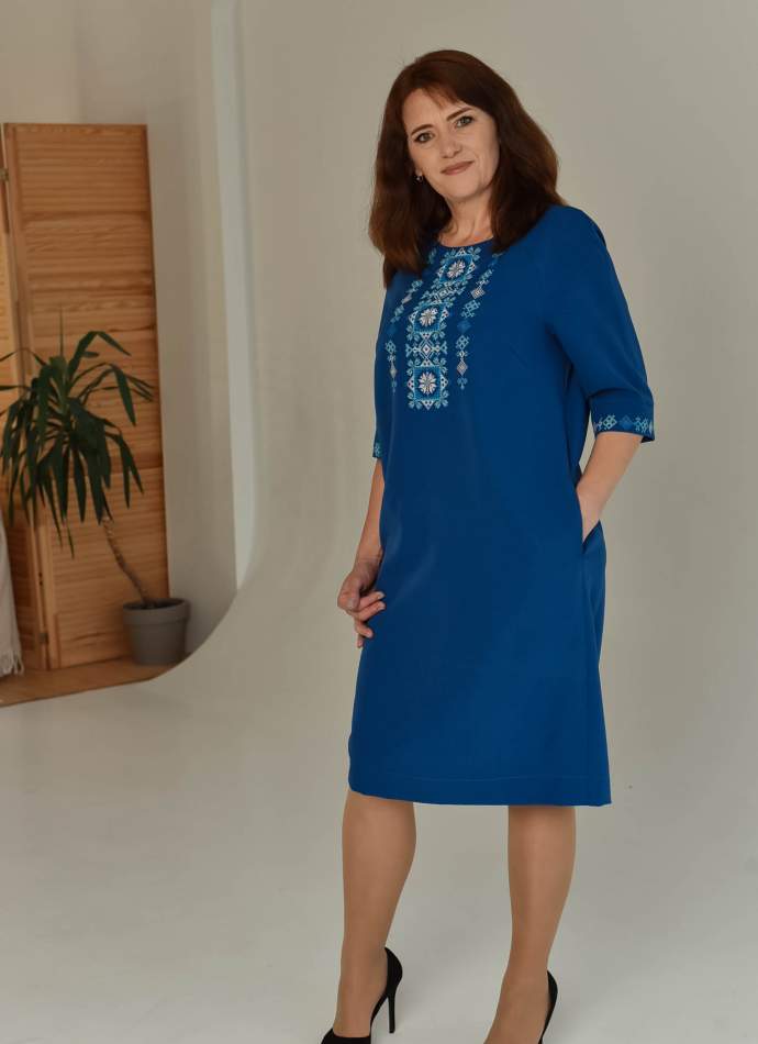 Синя сукня з вишивкою "Геометрія", арт. 4579