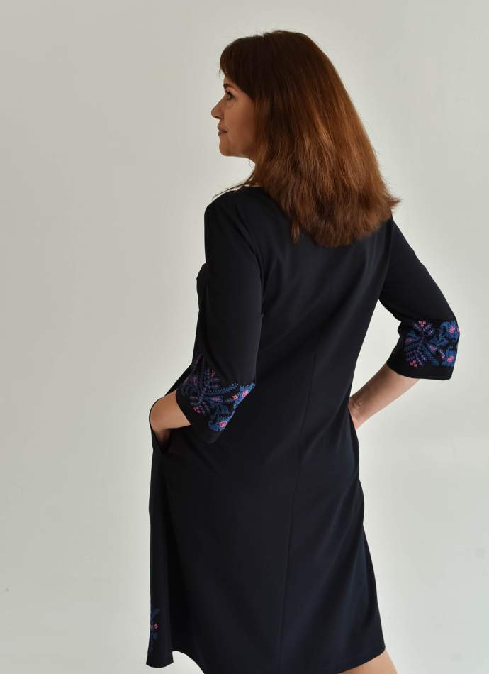 Темно-синє плаття з вишивкою,"гуляйполе" арт. 4587