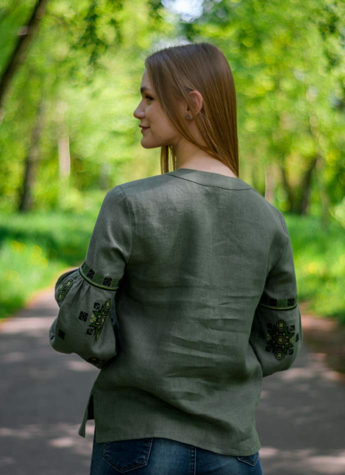 Жіноча блуза на довгий рукав з планкою ,арт 4597