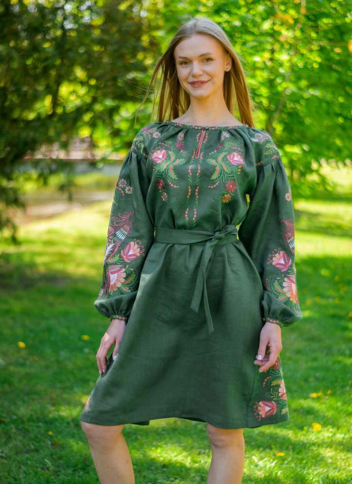 Зелена вишита сукня з льону, арт. 4609-коротка