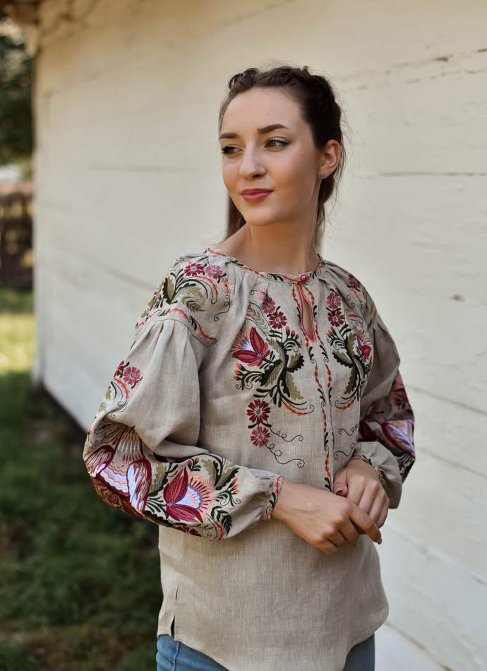 Лляна жіноча блуза в стилі петриківського розпису, арт. 4614