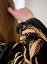 Жіноча вишиванка, чорна  з золотистою вишивкою "Колоски", арт. 4636
