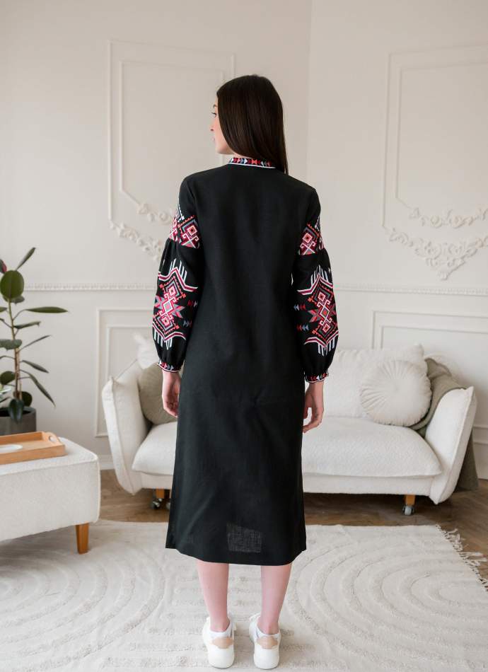 Сукня вишиванка лляна чорна FOLK на ґудзиках з поясом, арт. 4642