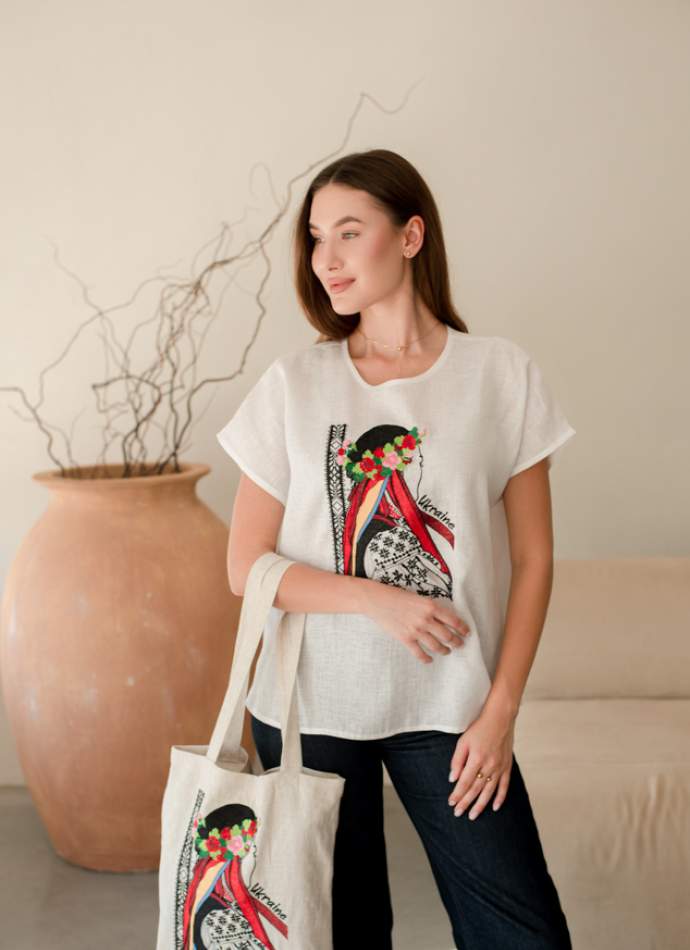 Блузка жіноча "Українка", Білий льон арт.4684