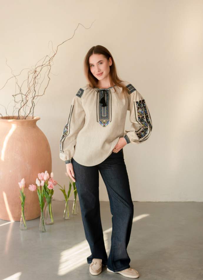 Дизайнерська вишиванка"Борщівська синя", Натурал. льон арт.4687