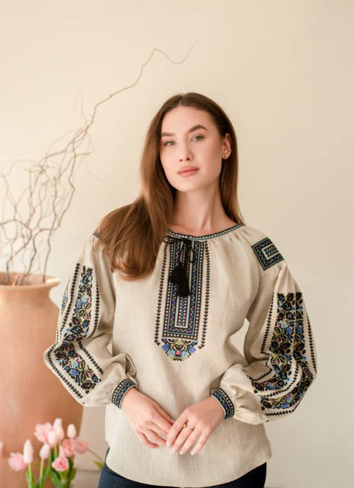 Дизайнерська вишиванка"Борщівська синя", Натурал. льон арт.4687