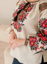 Дизайнерська вишиванка з льону з пишними вишитими рукавами,арт 4689