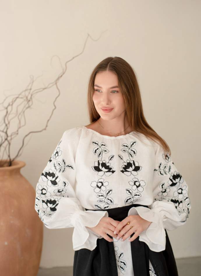 Комплект "Княжа" — вишита лляна сукня + плахта з поясом, арт.4690