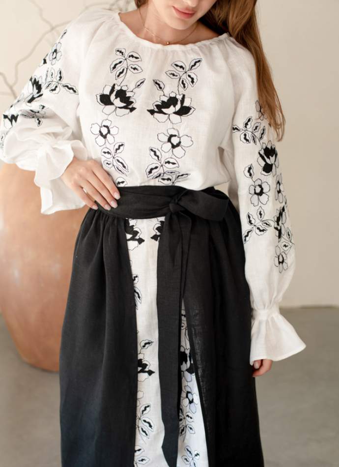 Комплект "Княжа" — вишита лляна сукня + плахта з поясом, арт.4690