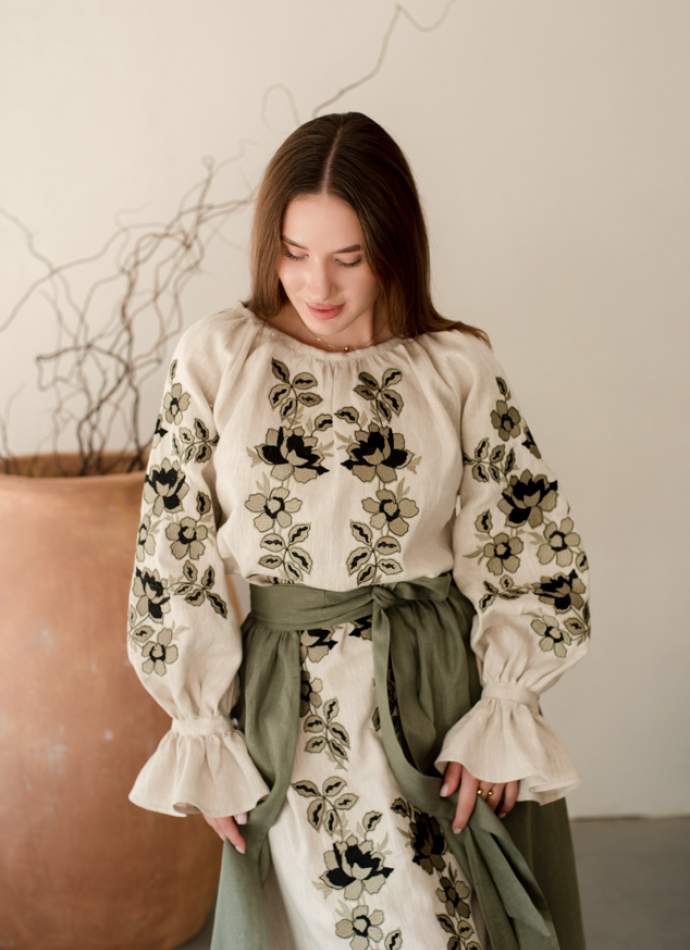 Комплект "Княжа" — вишита лляна сукня + плахта з поясом, арт.4697