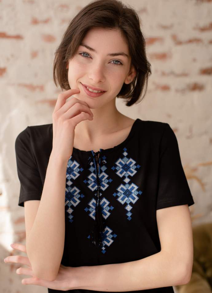 Чорна футболка з вишивкою, арт. 5141к.р.