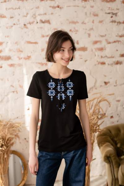 Чорна футболка з вишивкою, арт. 5141к.р.