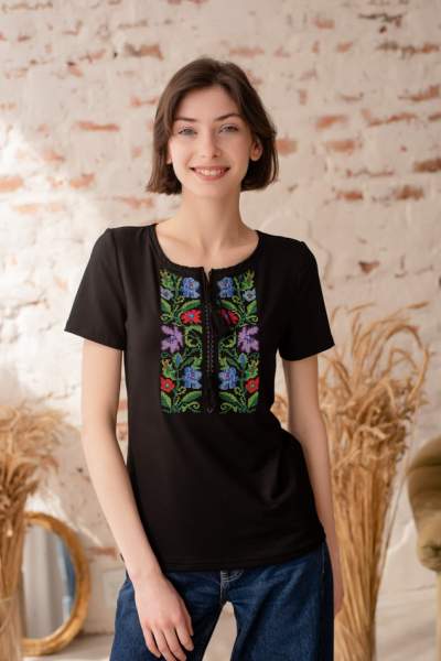 Чорна футболка з вишивкою, арт. 5147к.р.