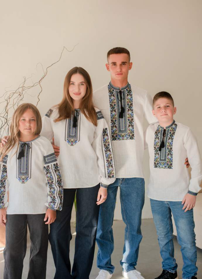 Білі парні льонові вишиванки Борщівська Гармонія, арт 4686+4280