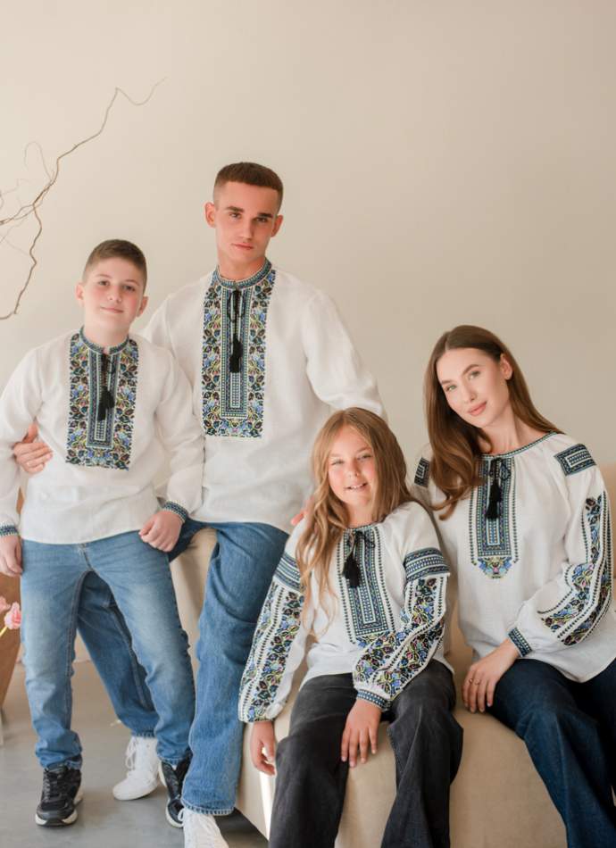 Білі парні льонові вишиванки Борщівська Гармонія, арт 4686+4280