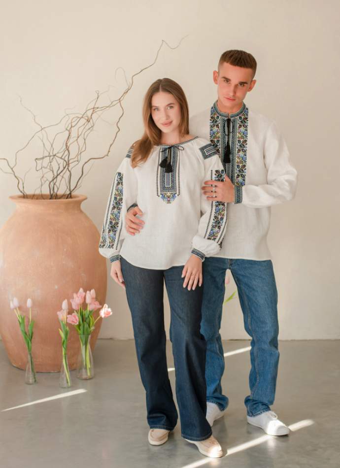 Білі парні льонові вишиванки Борщівська Гармонія, арт 4686+4280