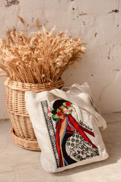 Лляний шопер «Українка у віночку» – натуральний невибілений льон, велика вишивка,арт 7109